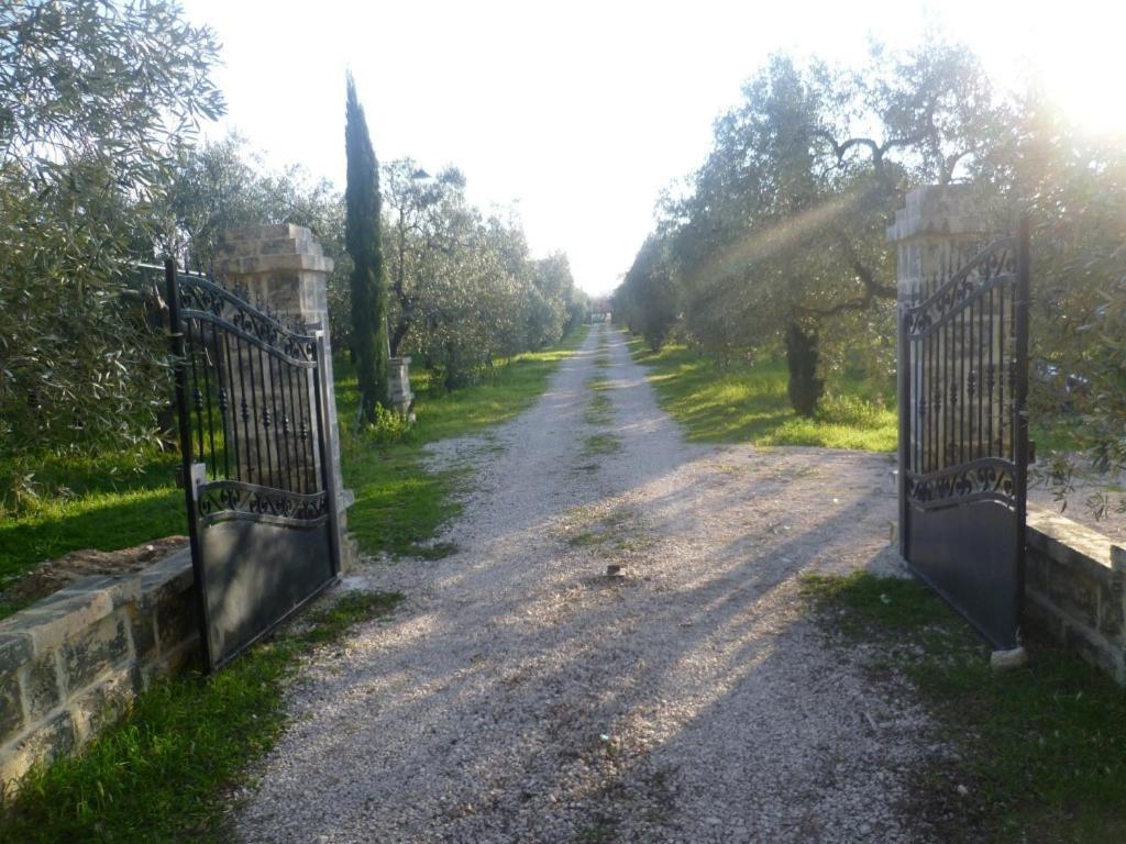 코라토 Farm Agriturismo Masseria Chiusurella 빌라 외부 사진